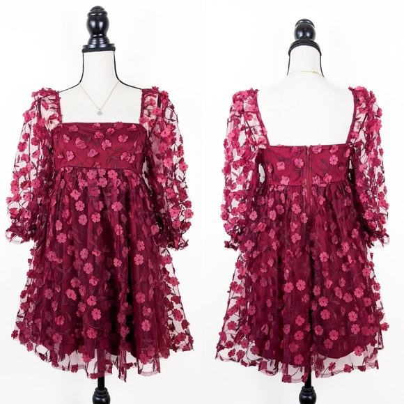 Storia Dresses & Skirts - NWT Storia 3D Flowers Baby Doll Mini Dress